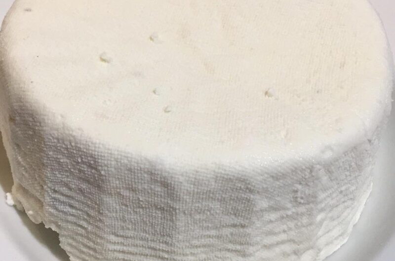 Φέτα σπιτική, πανεύκολη και πεντανόστιμη!