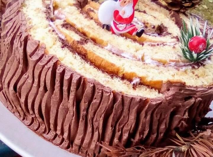 Χριστουγεννιάτικη τούρτα κορμός