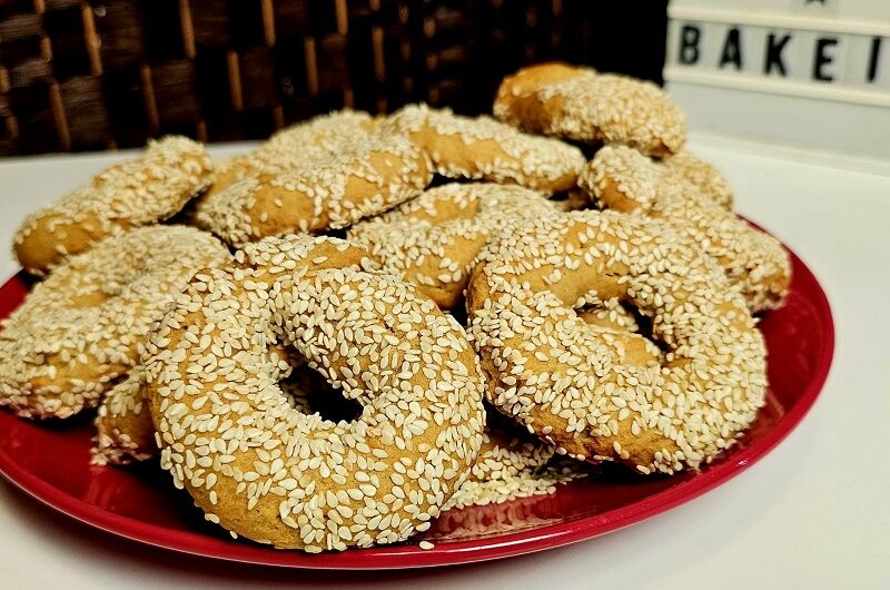 Νηστίσιμα κουλουράκια με τσίπουρο