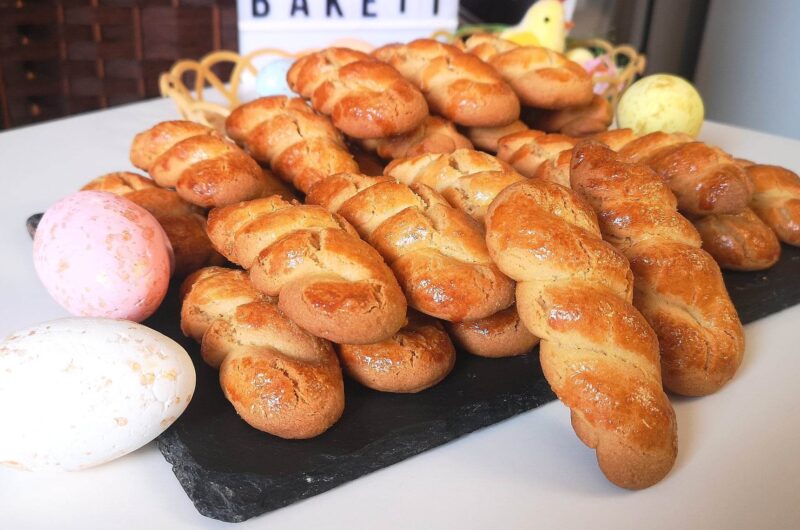 Πασχαλινά κουλούρια βανίλιας, συνταγή φούρνου!