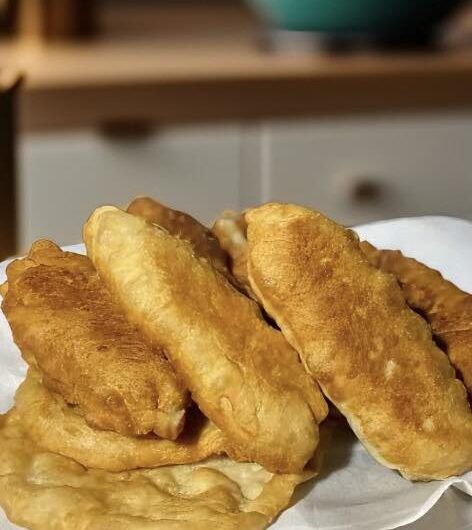 Ποντιακά περεσκία με τυρί