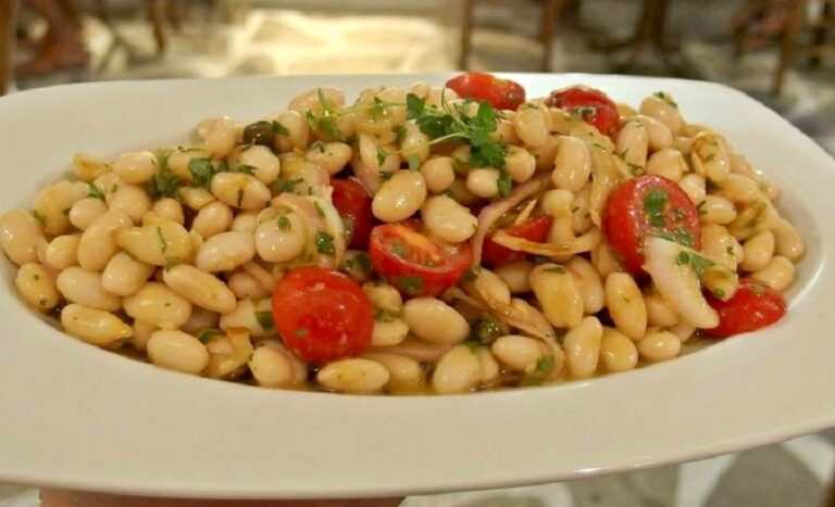 Σαλάτα φασόλια πιάζ