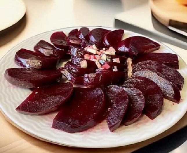 Απλή, παραδοσιακή παντζαροσαλάτα της γιαγιάς!