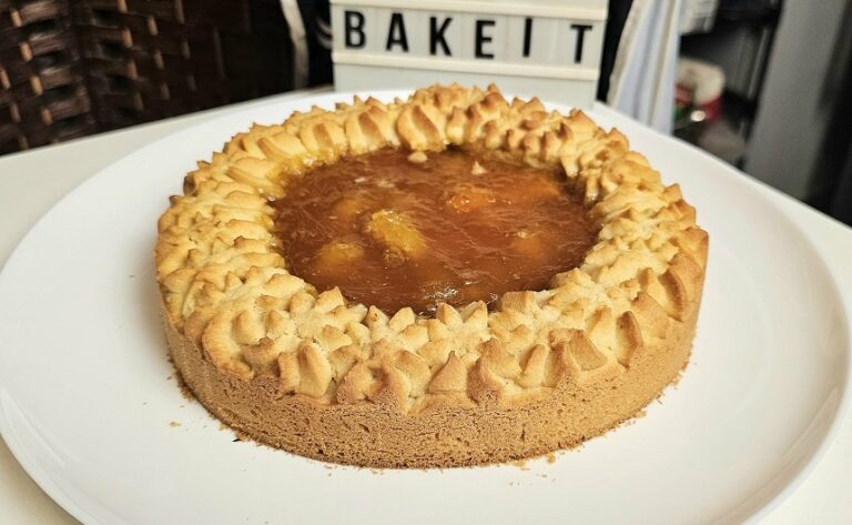 Τάρτα πτι φουρ, με μαρμελάδα βερίκοκο