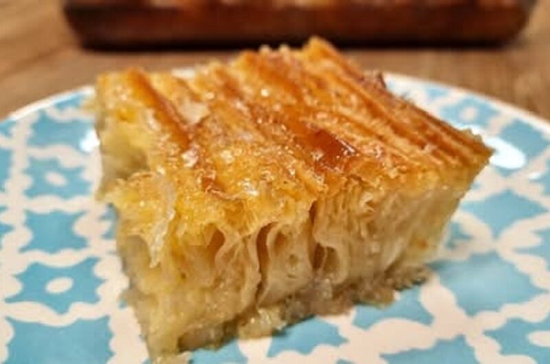 Εύκολο σιροπιαστό γλυκό, στο λεπτό!