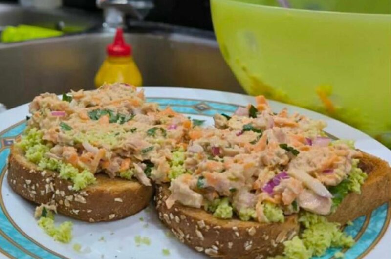 Τονοσαλάτα διαφορετική, δροσερή και πεντανόστιμη!