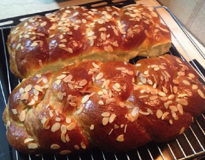 Τσουρέκι πολίτικο