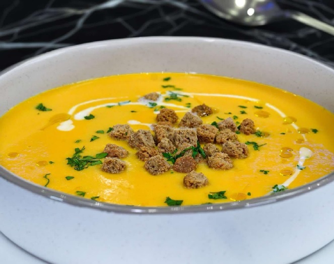 Βελουτέ σούπα λαχανικών, νηστίσιμη!